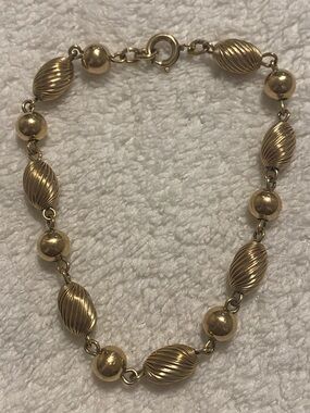 Vintage Gold-filled Beaded Link Bracelet - Elegant Women’s Jewelry